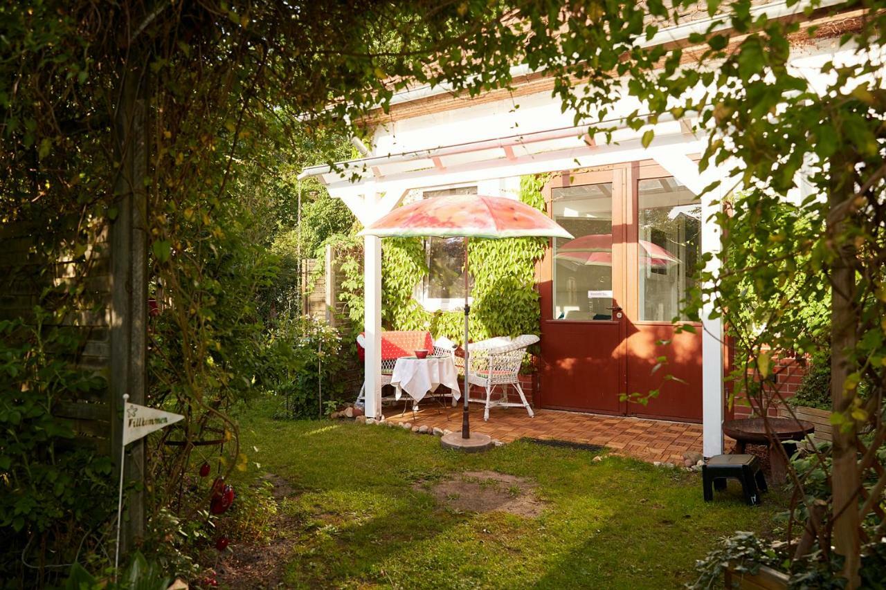 Bed & Breakfast Wesseloh Schneverdingen Exteriör bild
